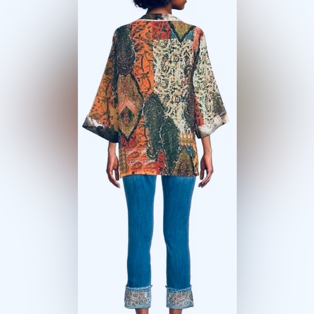 John Mark Beautiful Kimono - Picture 14 of 14